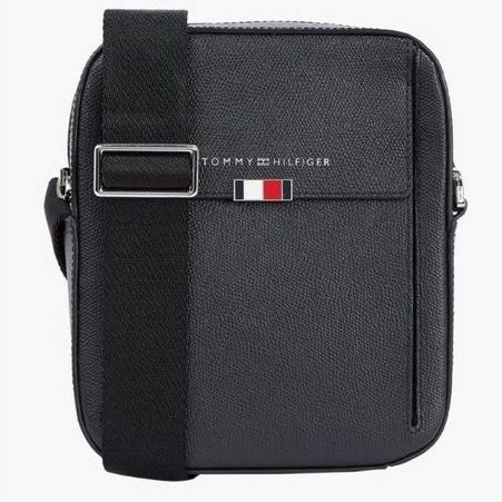 tommy hilfiger bag selempang.